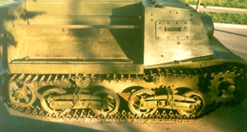 Танк Т-20, вид справа