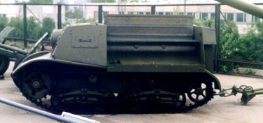 Танк Т-20, вид слева