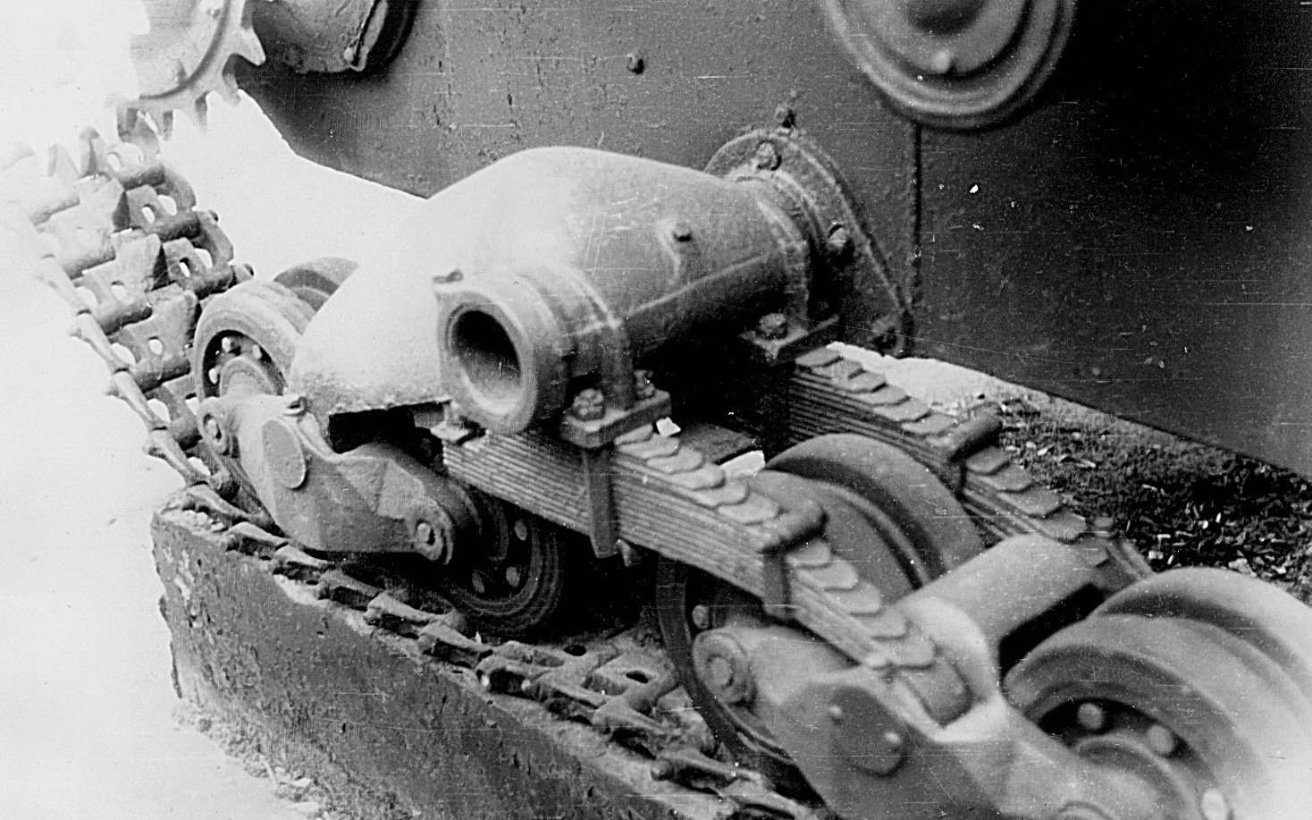 Танк Т-26, подвеска катков