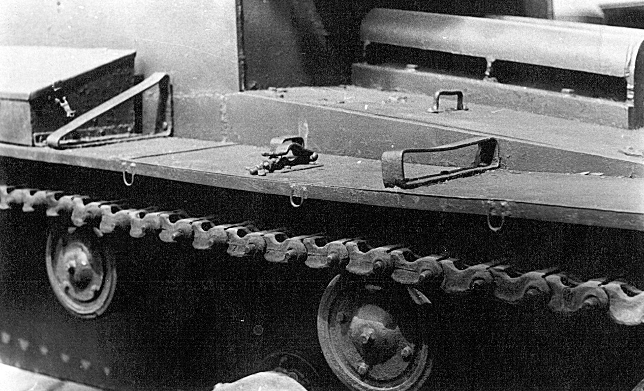 Танк Т-26, гусеница