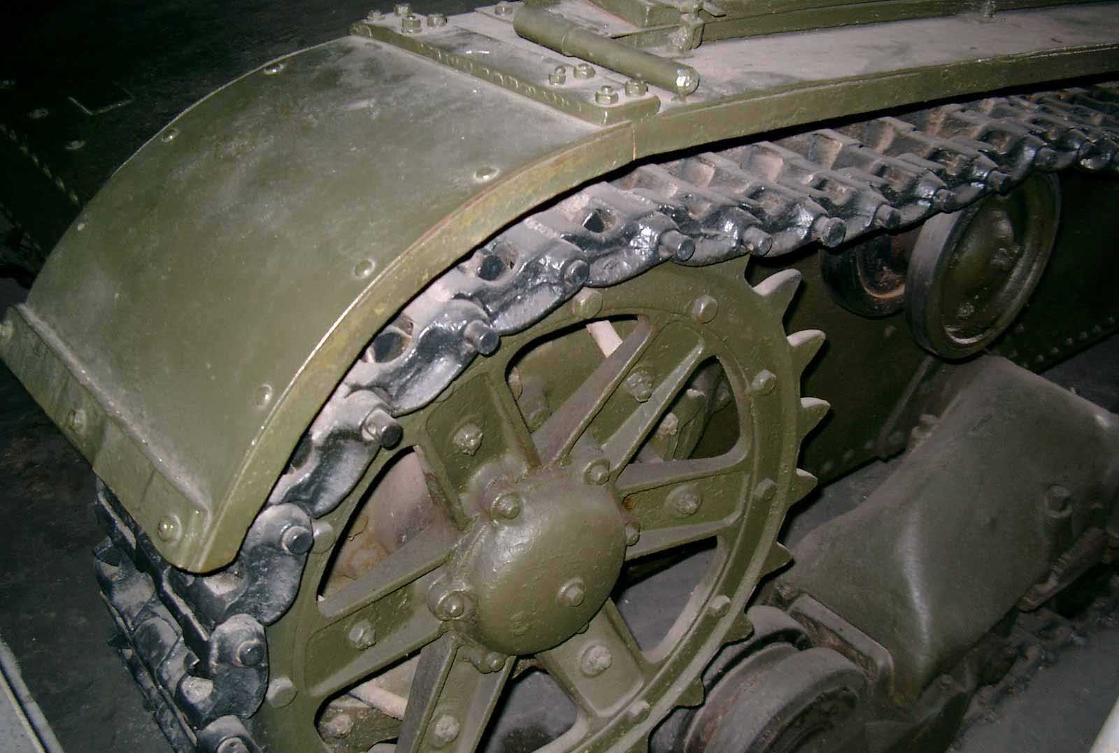 Танк Т-26, колесо
