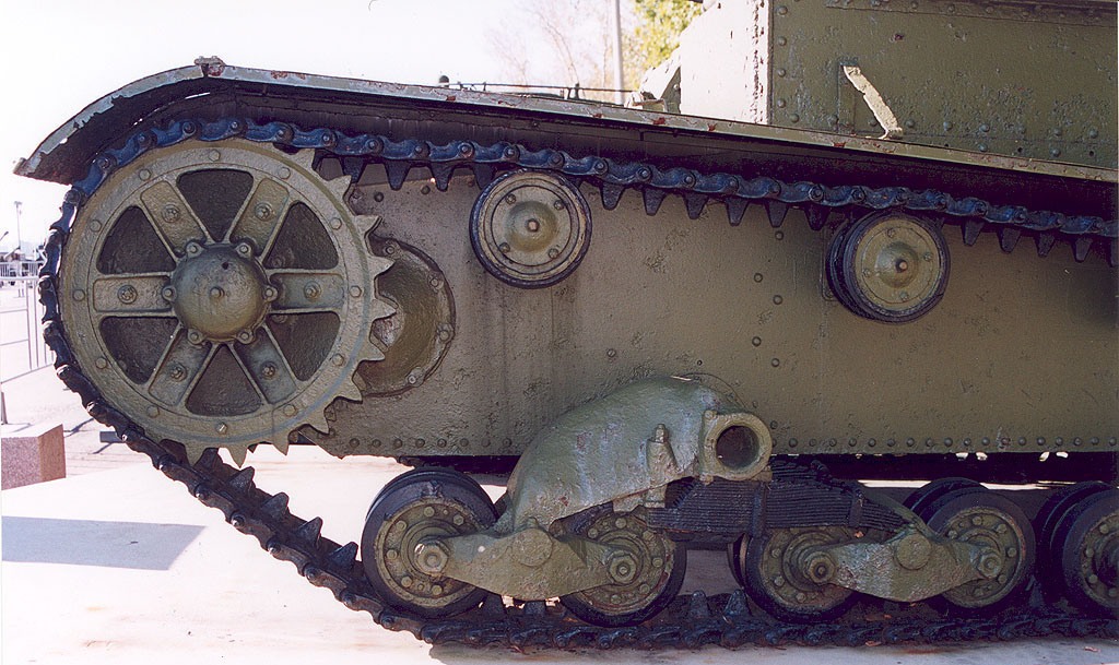 Танк Т-26, гусеница