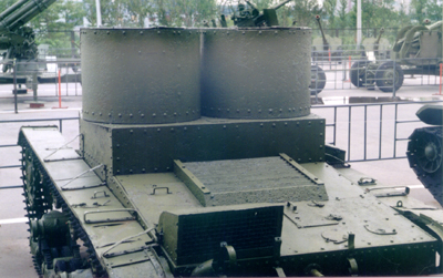 Танк Т-26, вид сверху на моторный отсек