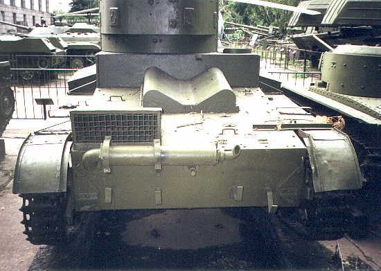 Танк Т-26, крепление глушителя