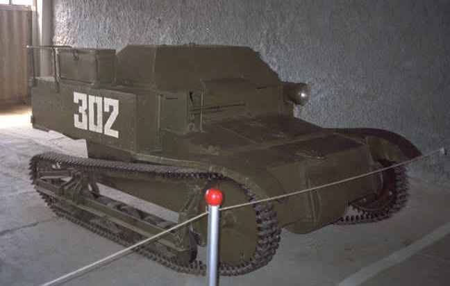 Танк Т-27 в музее