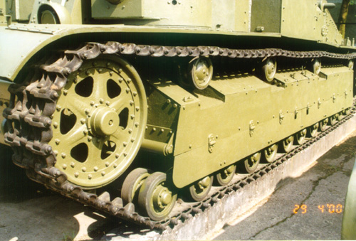 Танк Т-28, защита подвески