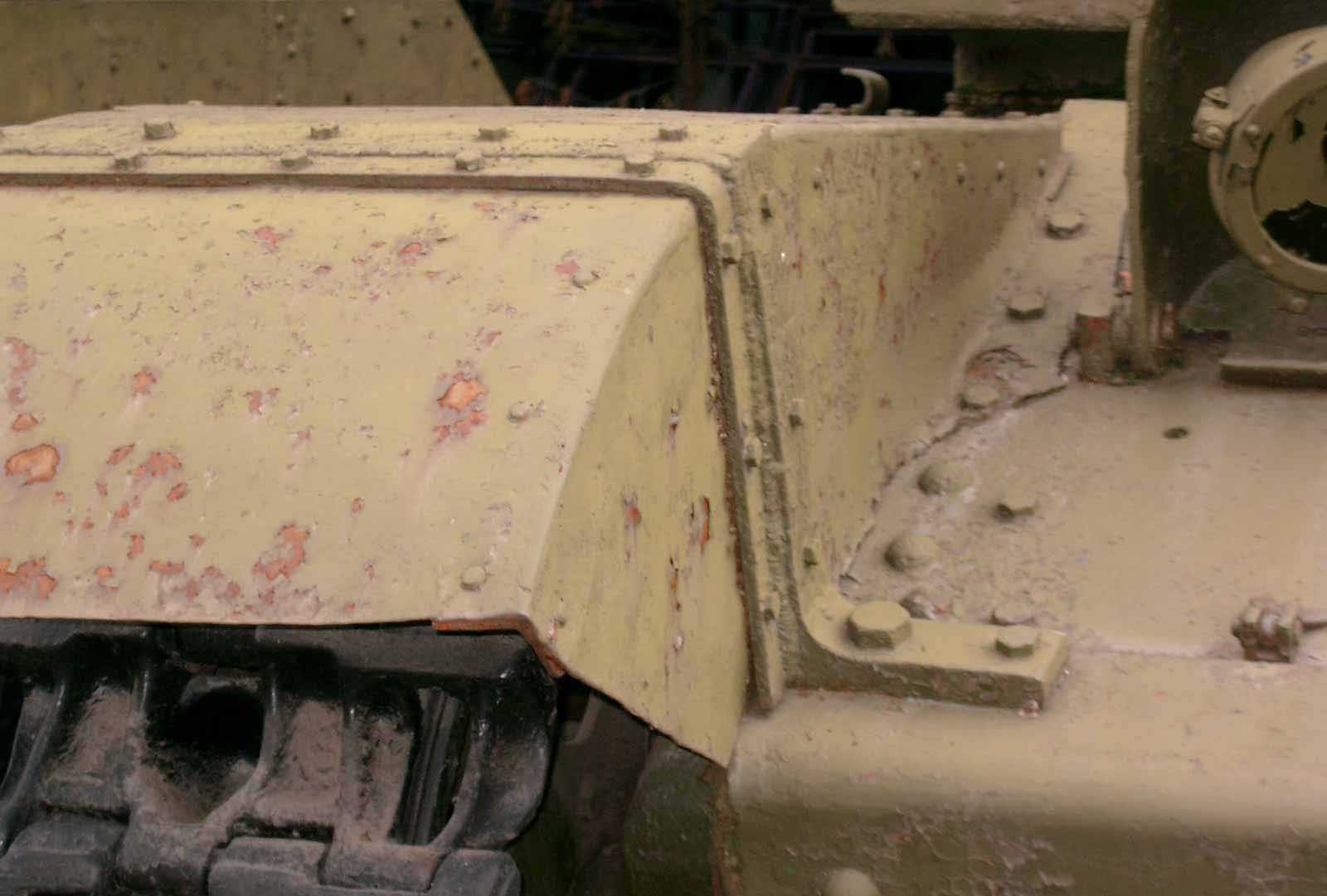 Танк Т-28, защита гусеницы