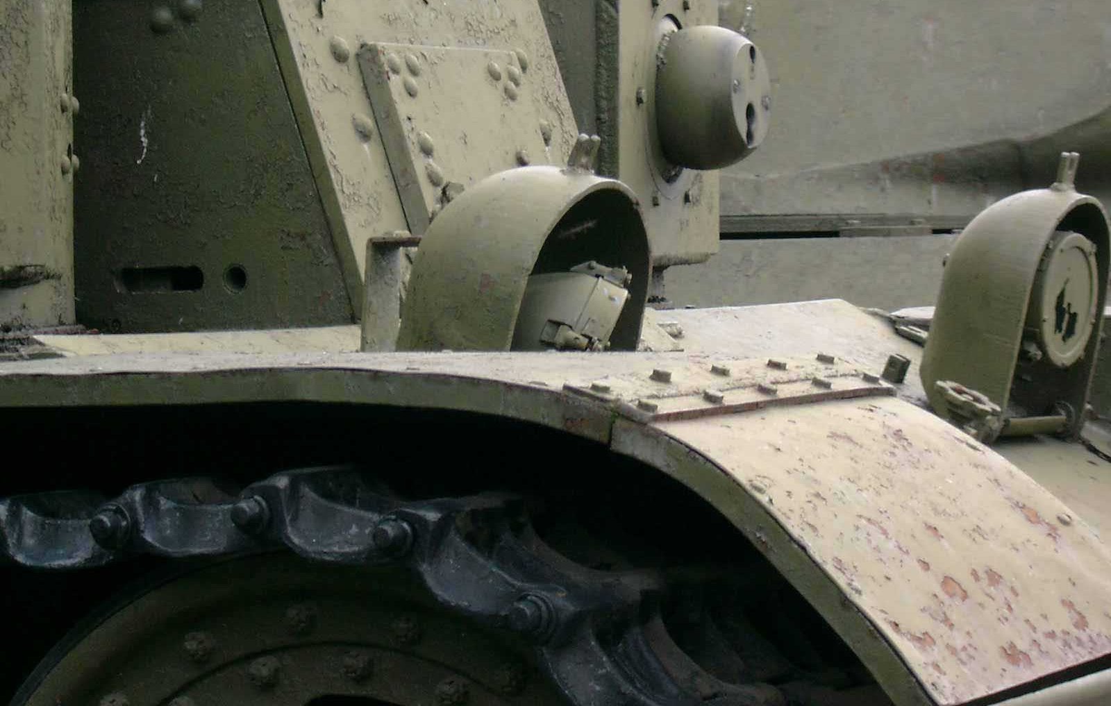 Танк Т-28, фары танка