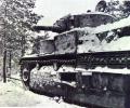 танк Т-28 в лесу