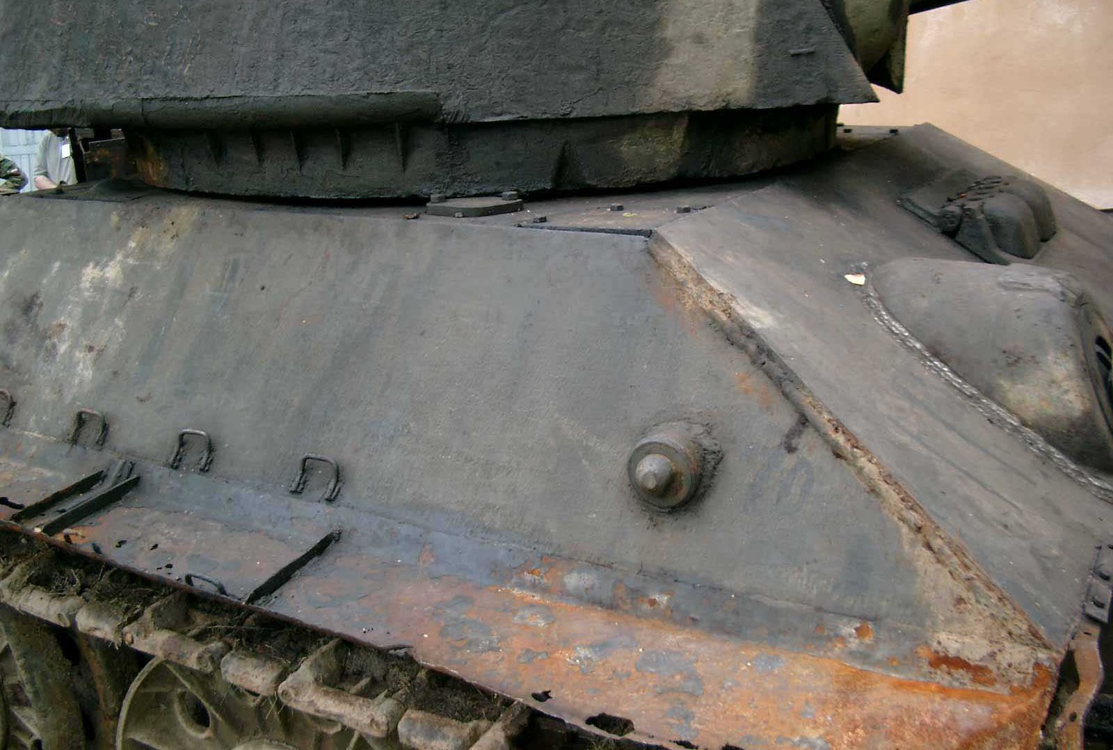 Танк Т-34/76, стык башни и корпуса