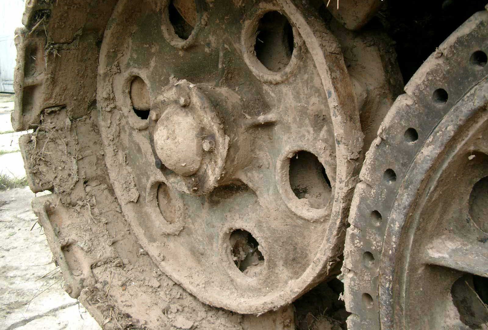 Танк Т-34/76, катки