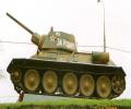 танк Т-34/76, на постаменте