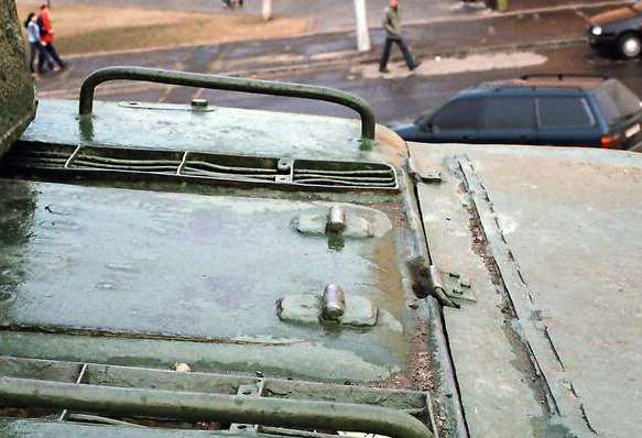 Танк Т-34/85, вид сзади сверху