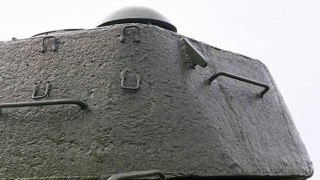 Танк Т-34/85, поручни на башне