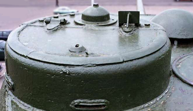 Танк Т-34/85, вид на командирскую башенку