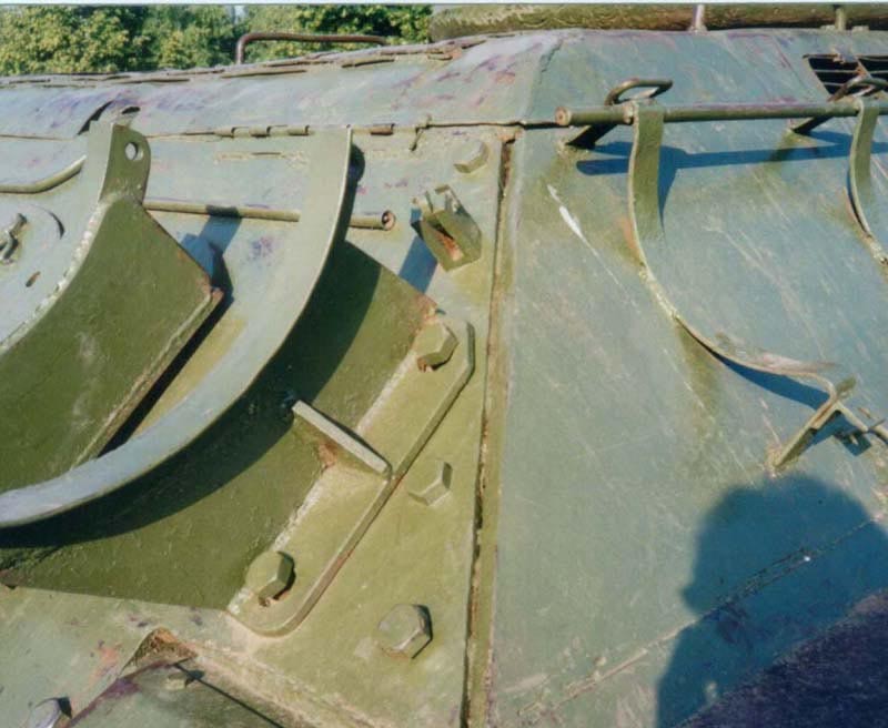 Танк Т-34/85, задний стык броневых листов