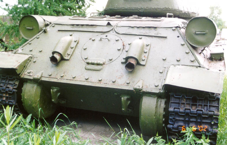 Танк Т-34/85, вид сзади