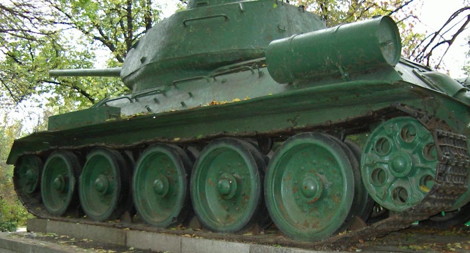 Танк Т-34/85, топливный бак