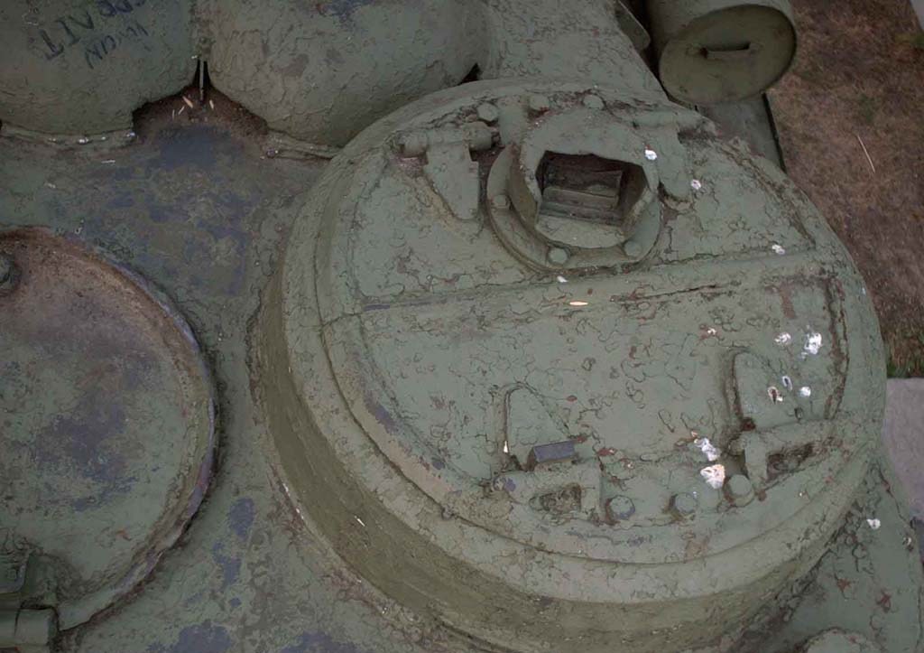 Танк Т-34/85, люк башни