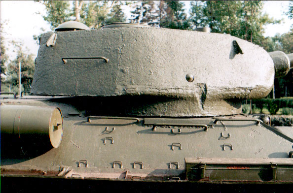 Танк Т-34/85, башня, вид справа