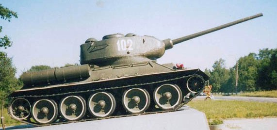 Танк Т-34/85, вид справа