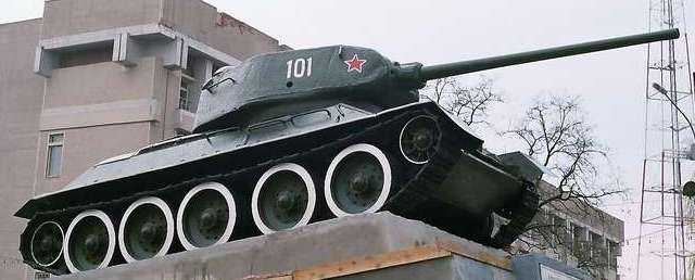 Танк Т-34/85, как экспонат
