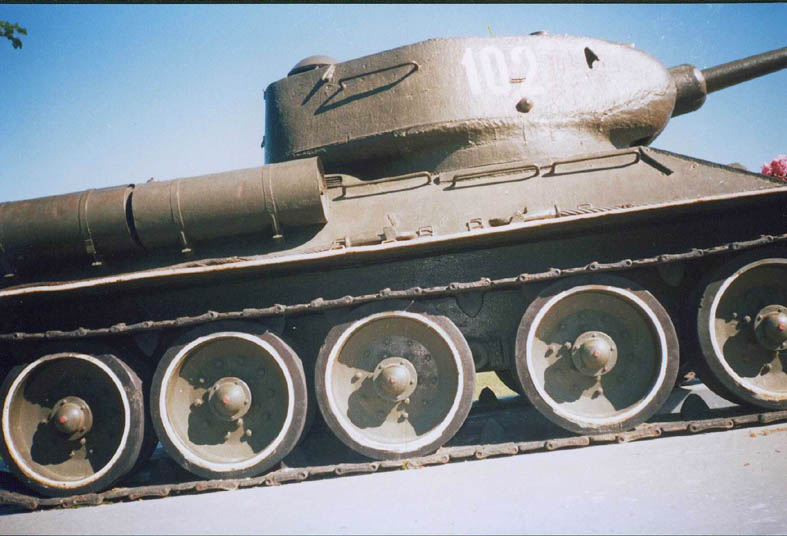 Танк Т-34/85, ходовая часть