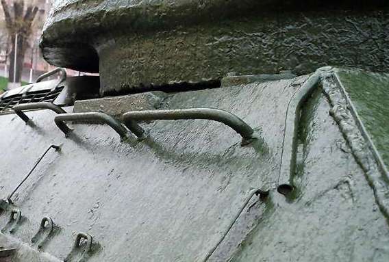 Танк Т-34/85, борт