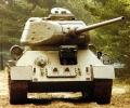 танк Т-34/85 с повёрнутой башней