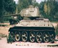 танк Т-34/85, вид справа