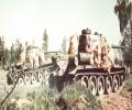 танк Т-34/85 на манёврах