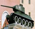 танк Т-34/85 на пьедестале