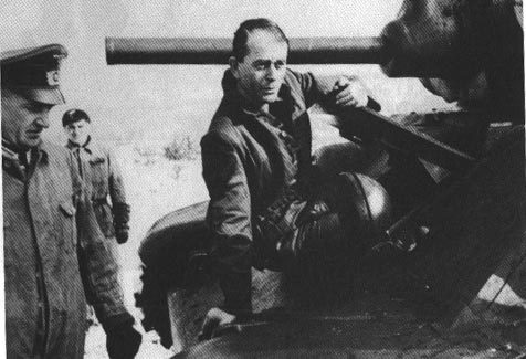 Танк Т-34 механик водитель