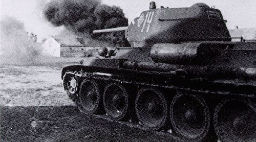 Танк Т-34 на поле боя