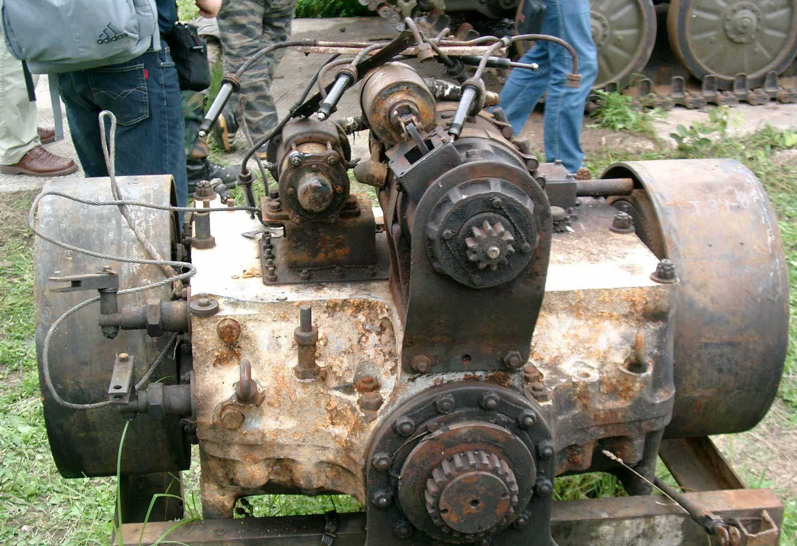 Танк Т-34 стартер