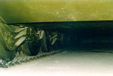 Танк Т-35, днище справа