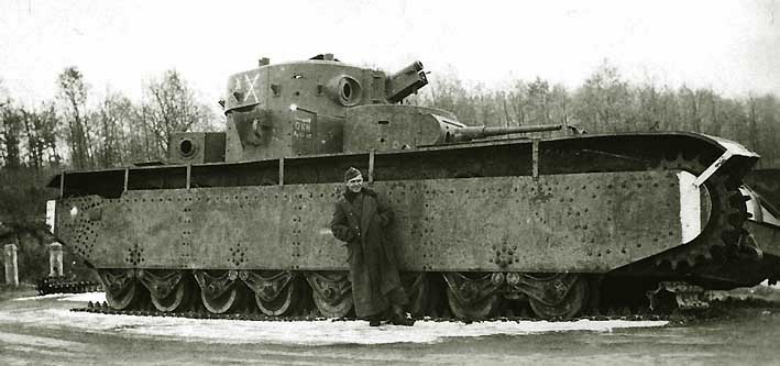 Танк Т-35, старая фотография