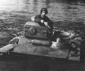танк Т-37, на воде