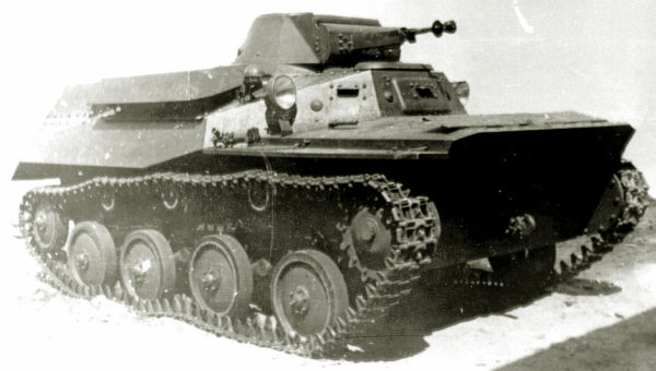 Танк Т-40, вид справа