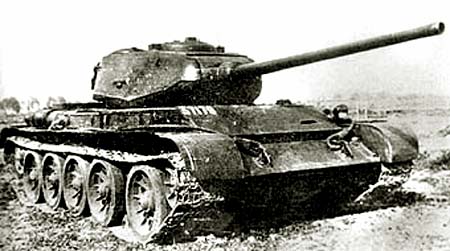 Танк Т-44, на старой фотографии