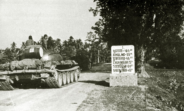 Танк Т-44, на шоссе