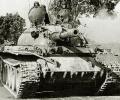 танк Т-44, на марше