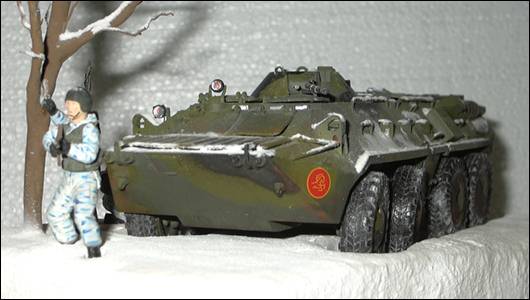 БТР-80, вид спереди