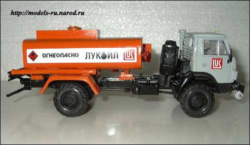 Бензовоз АТ-56081